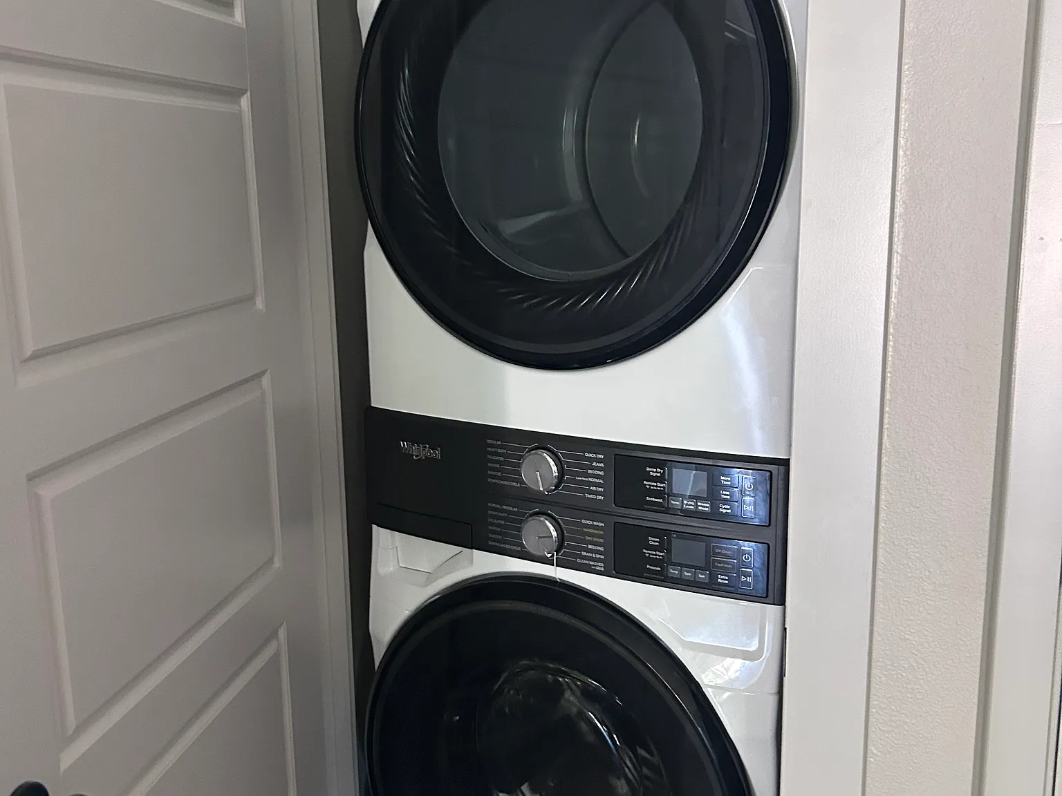 2 bed, $1,375 — Photo 3