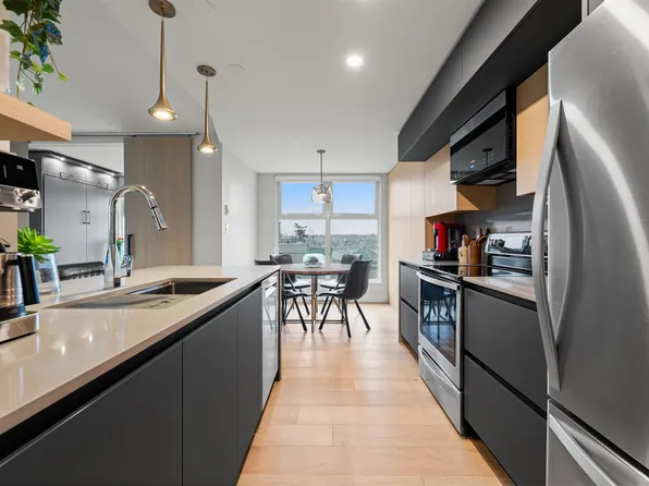 431 Pacific St #A601, Vancouver, BC V6Z 2P6