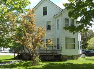 9 Drisko St, Machias, ME 04654