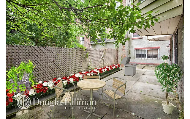 Sold by Douglas Elliman | media 18