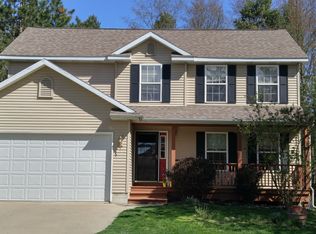 3086 Innsbrook Dr, Owosso, MI