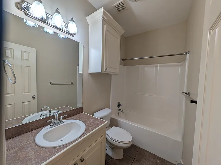 22 E Spanish Oaks — Photo 9