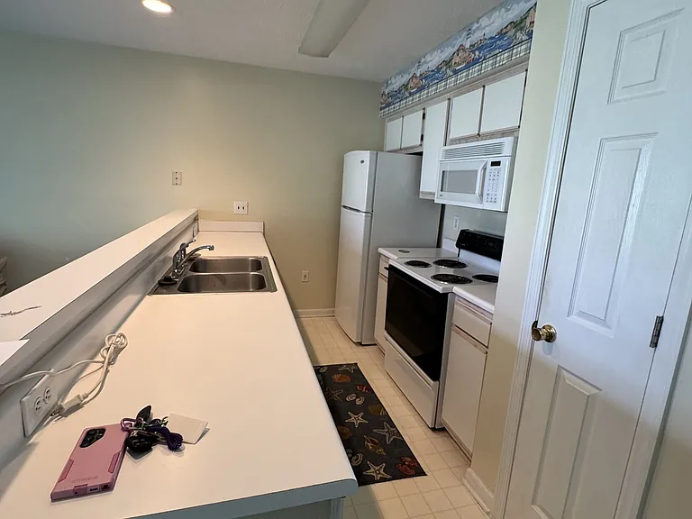 556 White River Dr #44B-1 — Photo 7