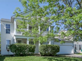 1628 Wind Song Ln, Aurora, IL 60504