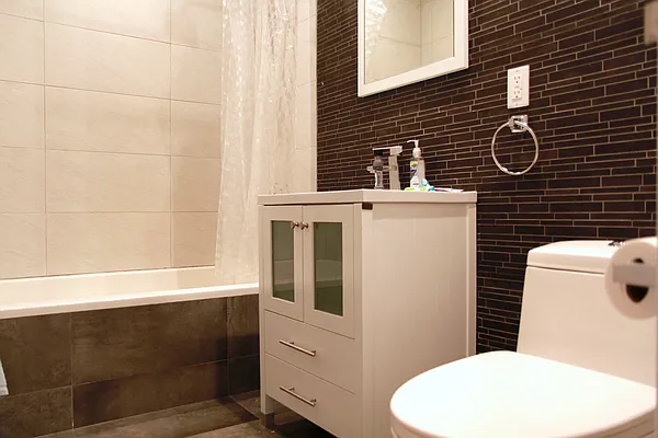 Rented by Rennit Inc. | media 28