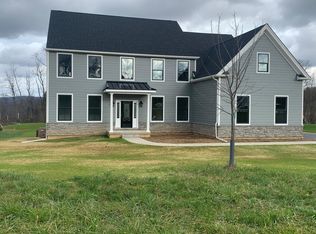 4953 Hunter Ln, Emmaus, PA 18049