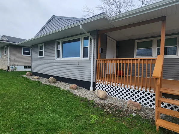 3160 Linda Dr NW, Warren, OH 44485