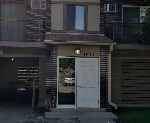 2nd image of 1674 Kiowa Dr APT 103