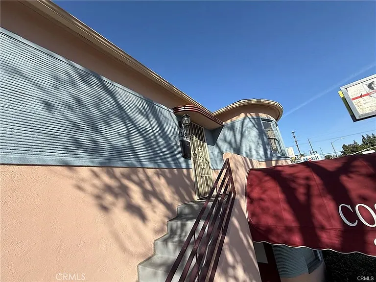 4343 Laurel Canyon Blvd — Photo 26