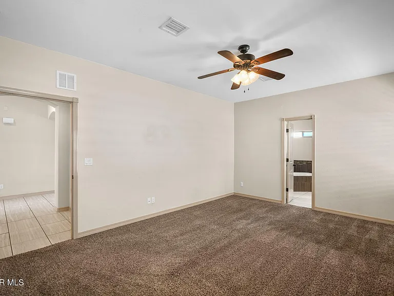 3138 Red Maple Dr — Photo 24