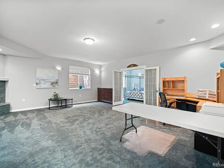 1641 Ames Ct — Photo 11