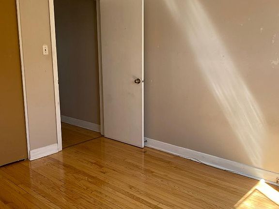 5th image of 627 Carsons Rd #5