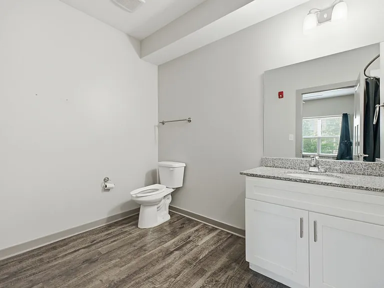 782 Riverfront Pkwy #102 — Photo 9
