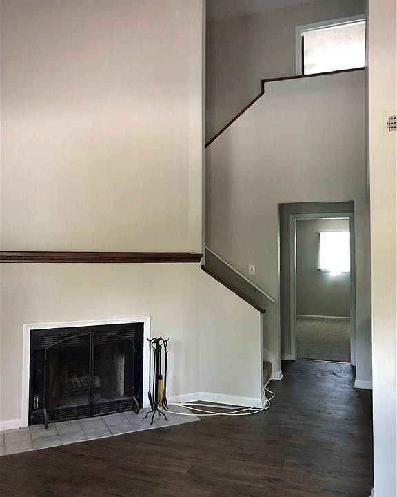 1st image of 722 Lesner Ave APT 204