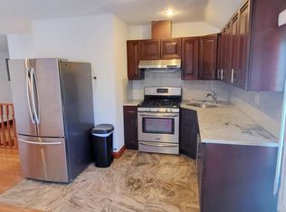 16606 75th Ave, Flushing, NY 11366