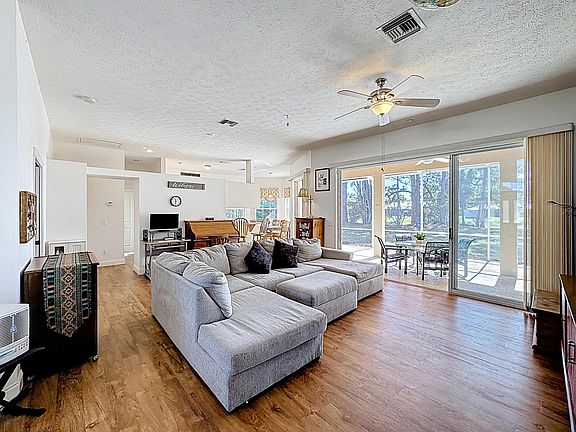 5th image of 2342 SE Grand Drive
