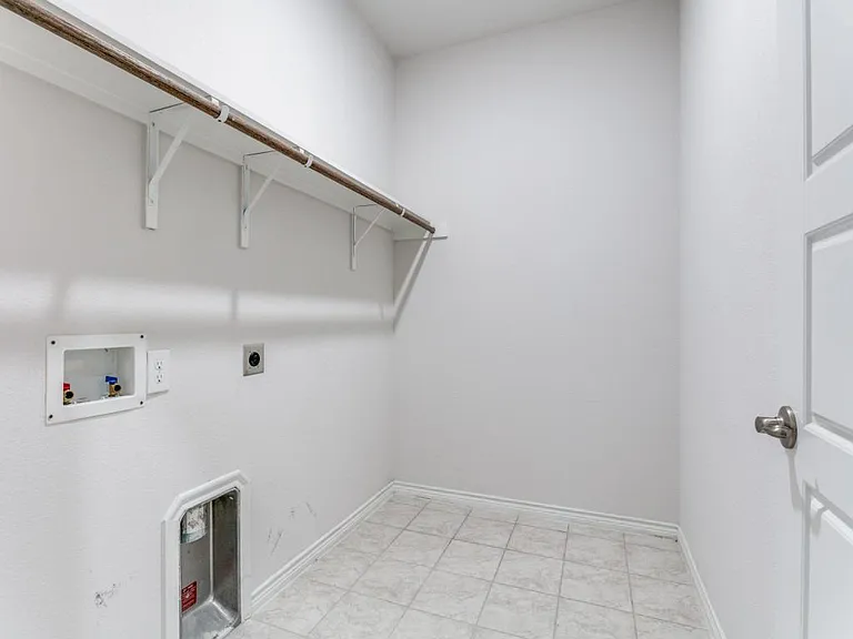 4120 Spur Trail Dr — Photo 24