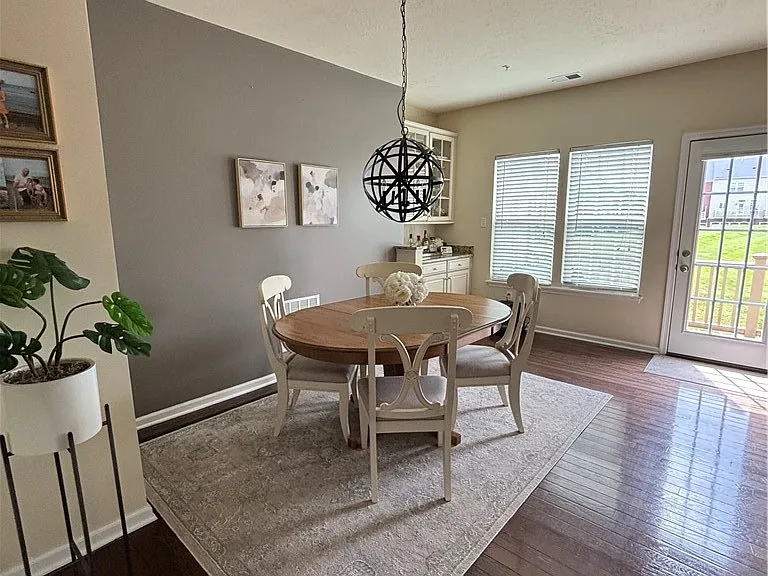607 Shelley Ln — Photo 14