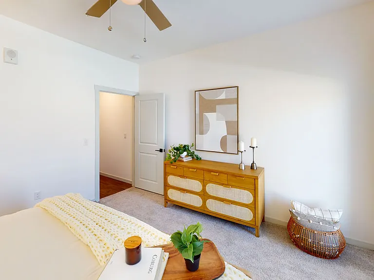 The Prospector Apartments — Photo 15