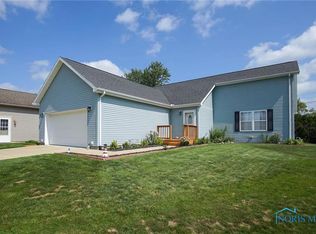 1301 Leiser Ave, Findlay, OH 45840