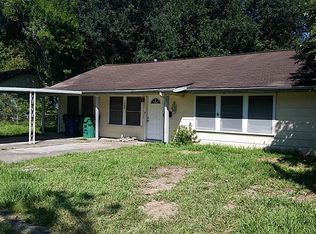1204 Betsy Ross St, Alvin, TX 77511