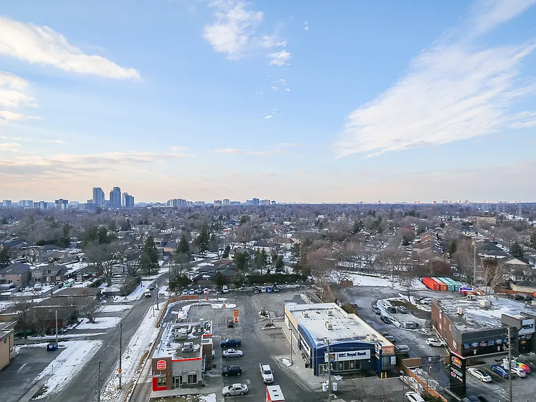 30 Samuel Wood Way — Photo 10
