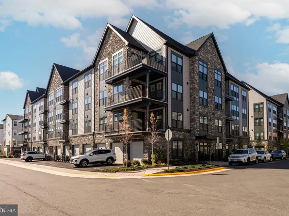 23665 Havelock Walk Ter #406, Ashburn, VA 20148