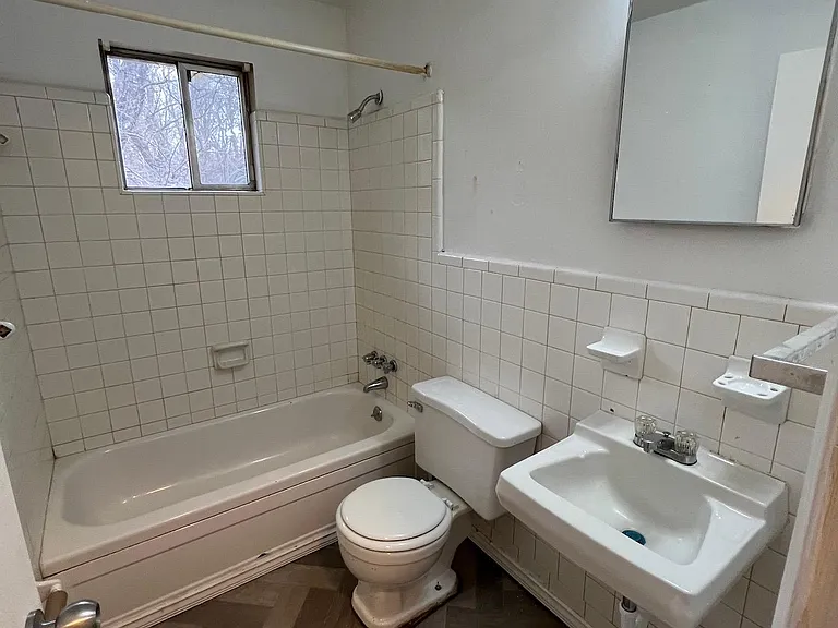 705 Glover St #B — Photo 10