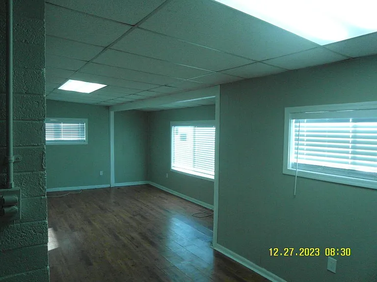 905 W Saint John Rd — Photo 20