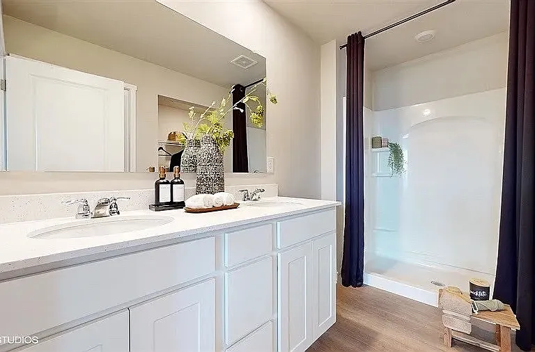 1272 NW Williamsburg Ln — Photo 15