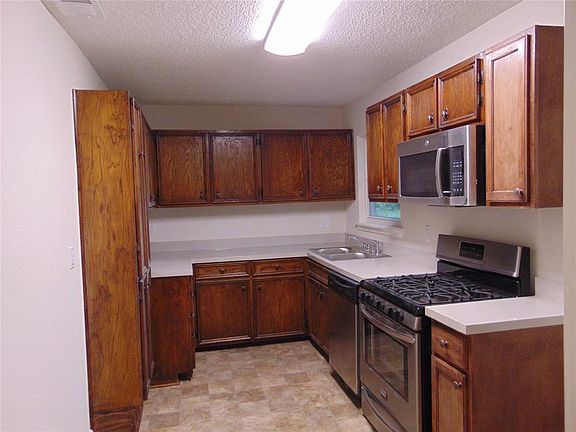 5th image of 113 Glenridge Dr