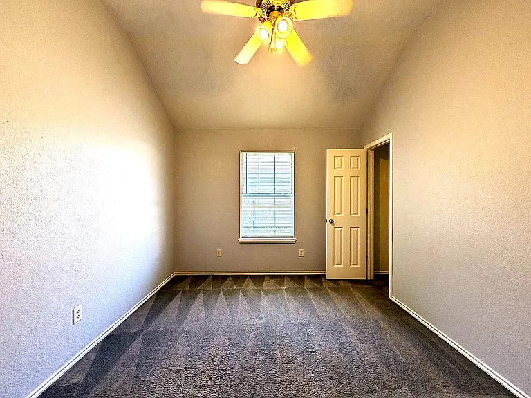 4507A July Dr #A — Photo 17