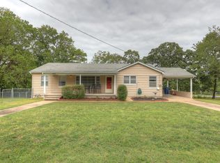 627 E 39th St, Joplin, MO 64804