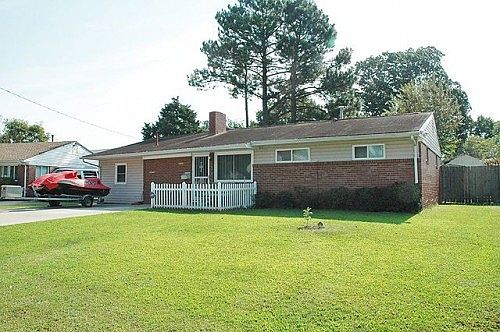 2nd image of 772 Olivieri Ln