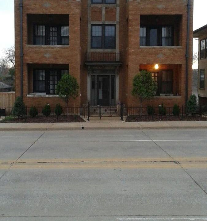 Belmont Apartments