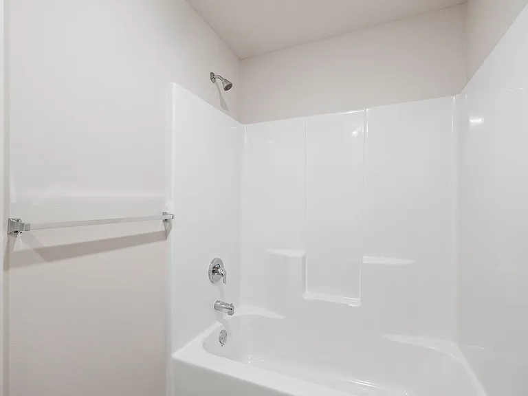 781 W Navajo St — Photo 21