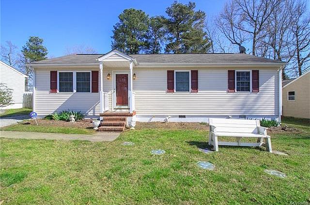 1st image of 365 Red Oak Dr