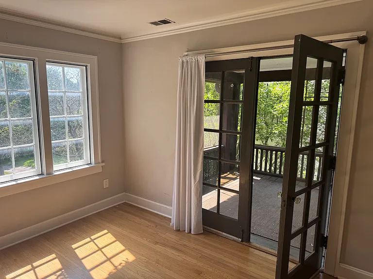 4820 Jarboe St #2 — Photo 6