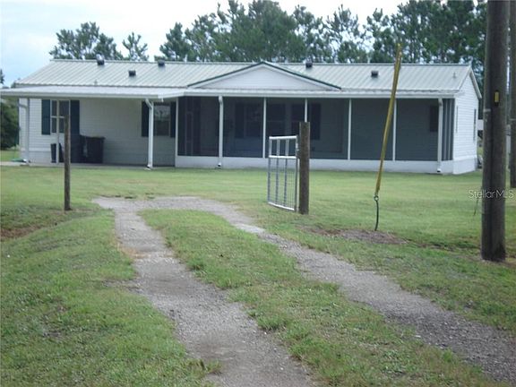 2nd image of 5249 Meadow Grove Trl