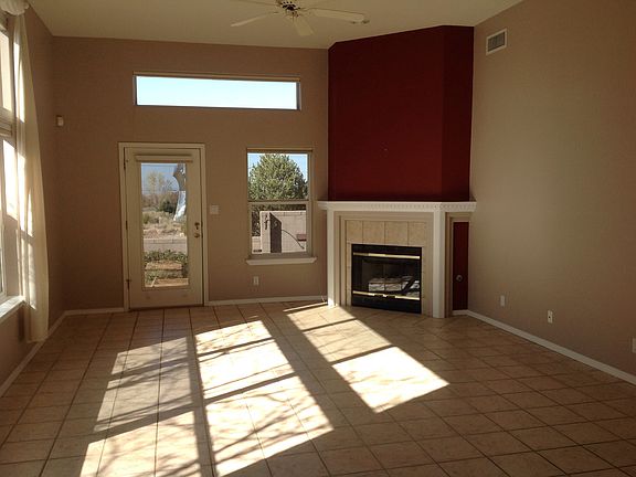 2nd image of 5705 Bosque Vista Dr NE