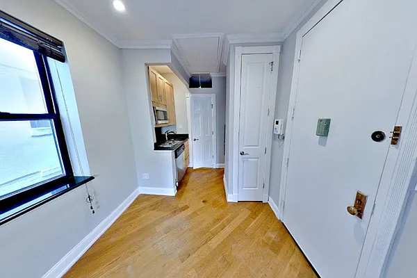 Rented by Centennial Properties NY | media 35