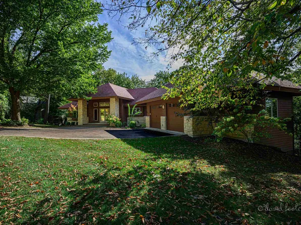 12 Haven Ln, Galena, IL 61036