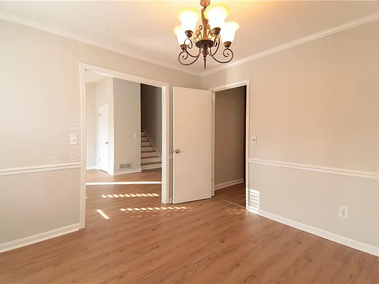 516 Faith St NW — Photo 14