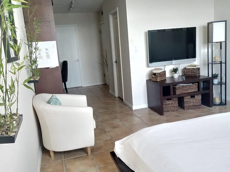 1075 NE Miami Gardens Dr #505 — Photo 20