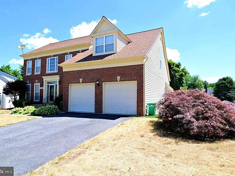 4502 Rockdale Ln — Photo 62