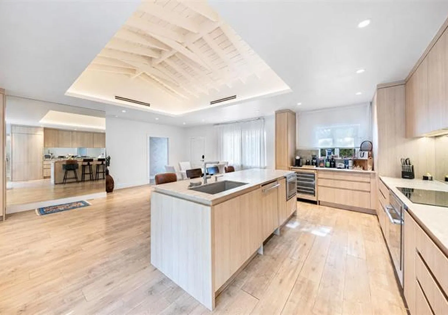919 Granada Groves Ct # 919, Coral Gables, FL 33134 — Photo 2