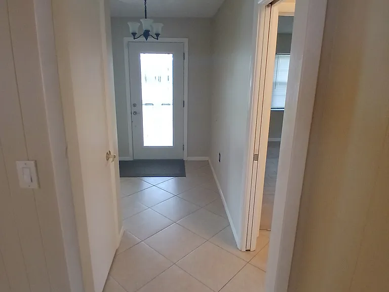 5002 Belleville Ave — Photo 11