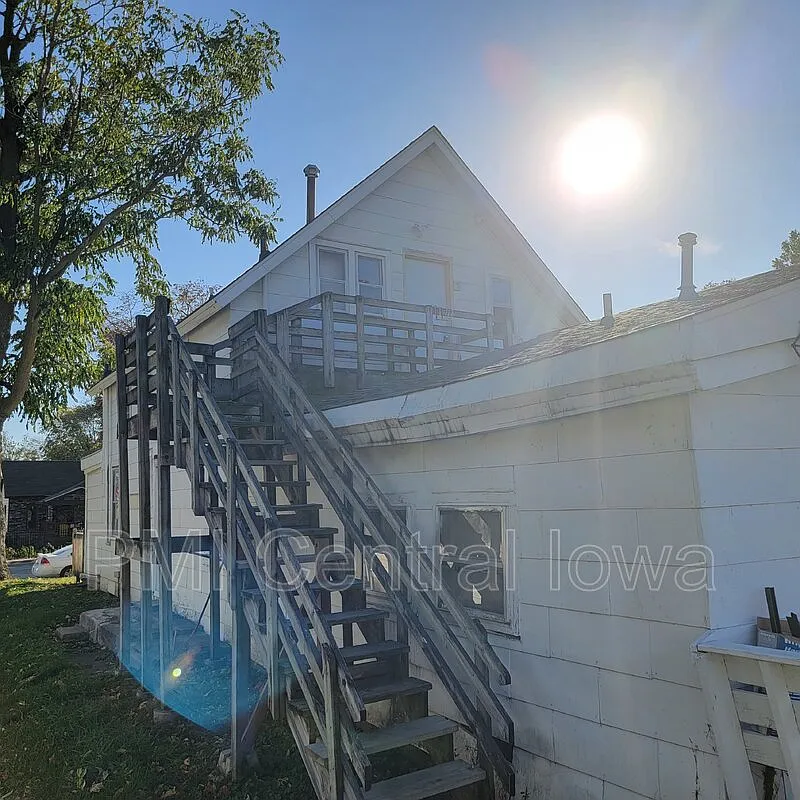 1 bed, 1.0 bath, 370 sqft, $655 — Photo 1