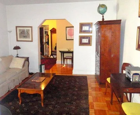 Rented by Town Residential | media 36