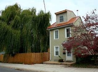 1035 Barber St, Columbia, PA 17512